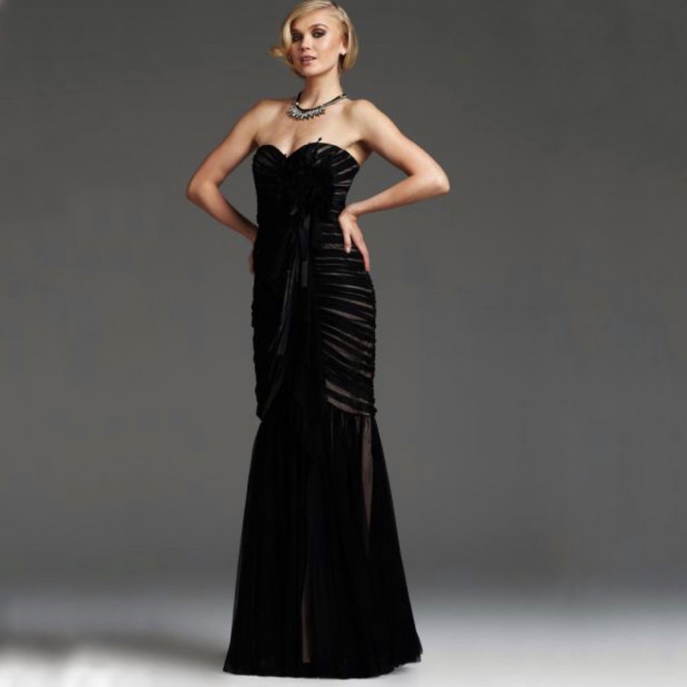 Mignon Mermaid Nude and Black Formal Dress